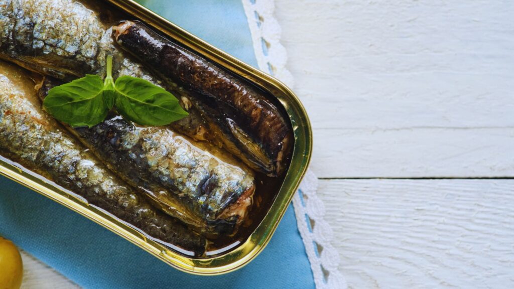 1 can of sardines in olive oil